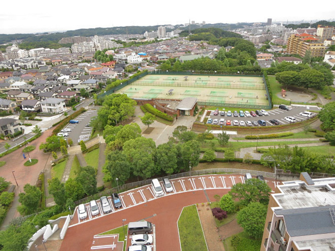 大自然に囲まれたパノラマ絶景の最上階角部屋